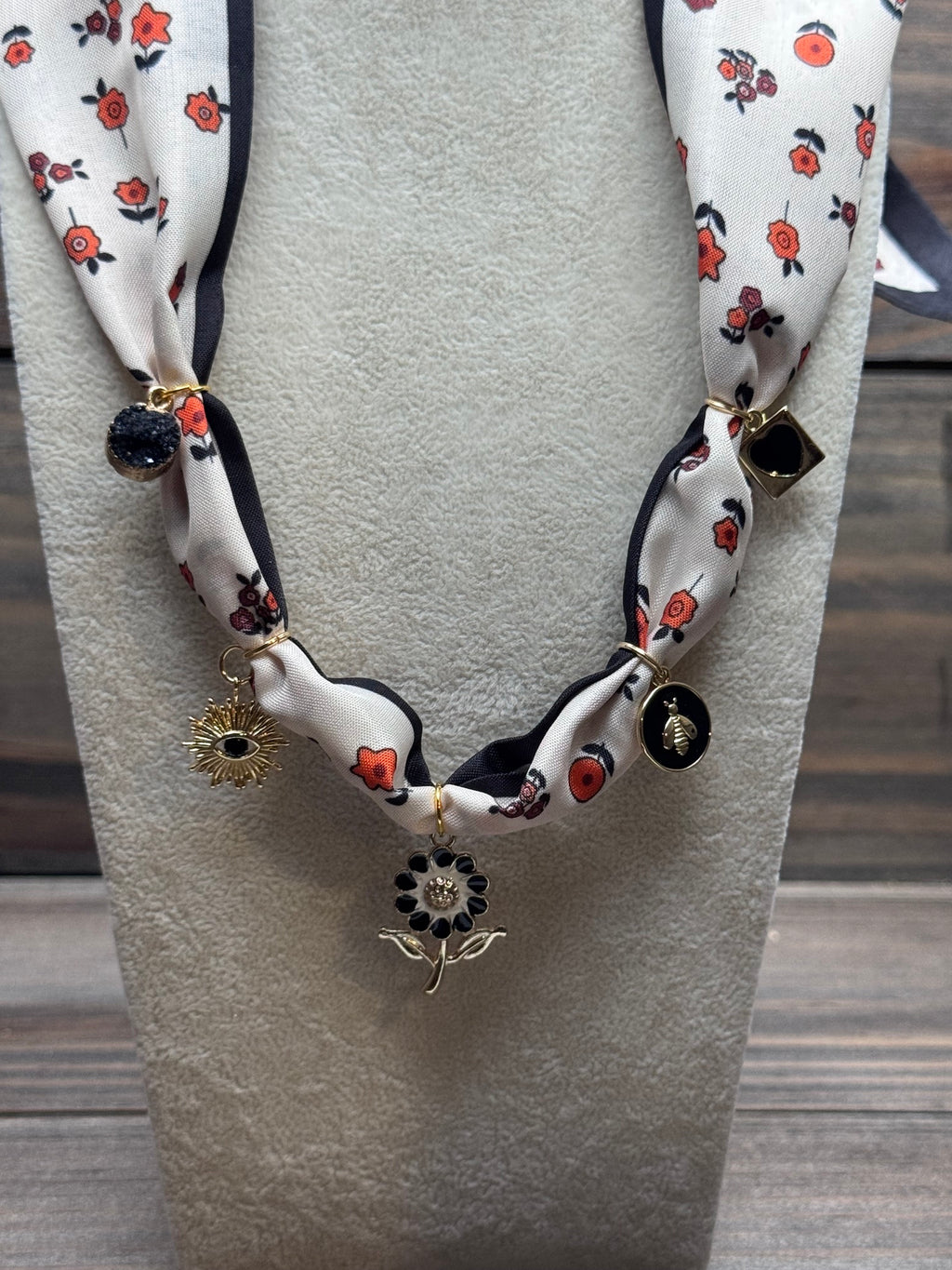 Wildflower Rebel - Cream Floral Charm Necklace
